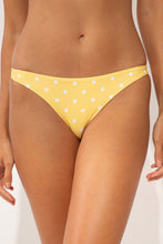 Załaduj obraz do przeglądarki galerii, Gallery: Wednesday In Hawaii By Rio De Sol Figi Bikini Bottom Kiko-Lilikoi Oahu