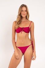 Załaduj obraz do przeglądarki galerii, Model Front: Rio De Sol Zestaw Bikini Set Shimmer-Desejo Balconet-Tie Cheeky-Tie-Gold