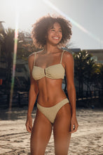 Załaduj obraz do przeglądarki galerii, Image 11: Rio De Sol Top Bikini Top Brisa-Pistache Sara