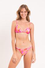 Załaduj obraz do przeglądarki galerii, Model Front: Rio De Sol Zestaw Bikini Set Joyful Tri-Duo Rio-Duo