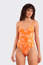 Załaduj obraz do przeglądarki galerii, Model Front: Rio De Sol Kostium Jednoczęściowy Trail-Orange Hype