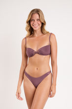 Załaduj obraz do przeglądarki galerii, Model Front: Rio De Sol Figi Bikini Bottom Malibu-Ebano Essential-Iris