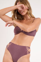 Załaduj obraz do przeglądarki galerii, Image 07: Rio De Sol Zestaw Bikini Set Malibu-Ebano Bandeau-Iris Highwaist-Spin-Iris