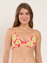 Załaduj obraz do przeglądarki galerii, Gallery: Wednesday In Hawaii By Rio De Sol Top Bikini Top Pua-Guava Hana