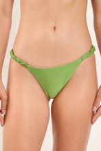 Załaduj obraz do przeglądarki galerii, Gallery: Rio De Sol Figi Bikini Bottom Shimmer-Botanica Cheeky-Crispy