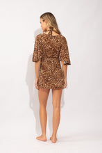 Załaduj obraz do przeglądarki galerii, Model Back: Rio De Sol Mini Dress Yaguara Mini Dress