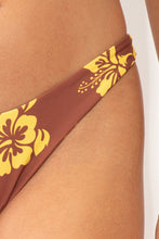 Załaduj obraz do przeglądarki galerii, Image 06: Wednesday In Hawaii By Rio De Sol Figi Bikini Bottom Pua-Coco-Lilikoi Kai