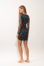Załaduj obraz do przeglądarki galerii, Model Back: Rio De Sol Mini Dress Luma Laura Dress