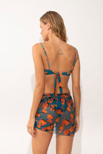 Załaduj obraz do przeglądarki galerii, Model Back: Rio De Sol Spódnica Plażowa Luma Mini Skirt Ruched