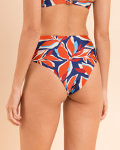 Załaduj obraz do przeglądarki galerii, Image 11: Rio De Sol Figi Bikini Bottom Leaves Hotpants