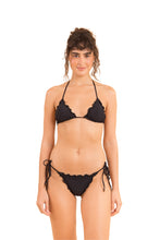 Załaduj obraz do przeglądarki galerii, Model Front: Rio De Sol Figi Bikini Bottom Dots-Black Frufru-Comfy
