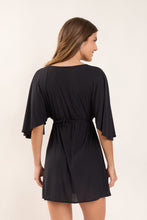 Załaduj obraz do przeglądarki galerii, Model Back: Rio De Sol Mini Dress Black Mini Dress