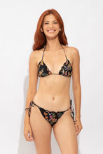 Załaduj obraz do przeglądarki galerii, Model Front: Rio De Sol Top Bikini Top Flora Frufru