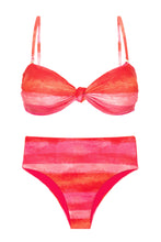 Załaduj obraz do przeglądarki galerii, Product Front: Rio De Sol Zestaw Bikini Set Cher Bandeau-Joy Hotpants