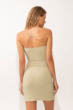 Załaduj obraz do przeglądarki galerii, Model Back: Rio De Sol Mini Dress Brisa-Pistache Sara Dress