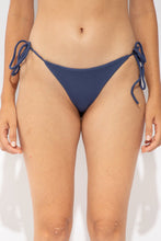 Załaduj obraz do przeglądarki galerii, Gallery: Rio De Sol Figi Bikini Bottom Carmel-Blue Ibiza-Comfy