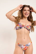 Załaduj obraz do przeglądarki galerii, Image 09: Rio De Sol Zestaw Bikini Set Garden-Flower Bandeau-Joy Essential