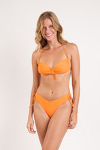 Załaduj obraz do przeglądarki galerii, Model Front: Rio De Sol Zestaw Bikini Set Bio-Laranjada Corine Lola