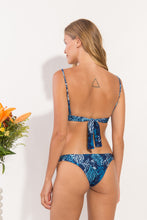 Załaduj obraz do przeglądarki galerii, Model Back: Rio De Sol Zestaw Bikini Set Reef Tri-Cos Essential