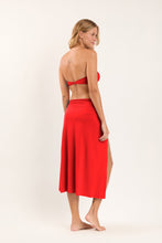 Załaduj obraz do przeglądarki galerii, Model Back: Rio De Sol Spódnica Plażowa Rouge Long-Skirt-Knot