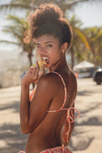 Załaduj obraz do przeglądarki galerii, Image 12: Rio De Sol Zestaw Bikini Set Ditsy-Butter Lia Lacinho