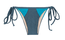 Załaduj obraz do przeglądarki galerii, Product Front: Rio De Sol Figi Bikini Bottom Galaxia Recorte Tri