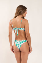 Załaduj obraz do przeglądarki galerii, Model Back: Wednesday In Hawaii By Rio De Sol Top Bikini Top Pua-Valley Coral