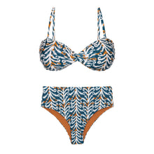 Załaduj obraz do przeglądarki galerii, Product Front: Rio De Sol Zestaw Bikini Set Ikat Twist Hotpants