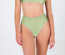 Załaduj obraz do przeglądarki galerii, Gallery: Rio De Sol Figi Bikini Bottom Oliva Hotpants
