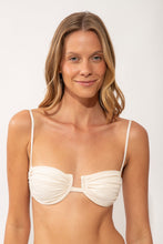 Załaduj obraz do przeglądarki galerii, Gallery: Rio De Sol Top Bikini Top Malibu-Natural Zaya