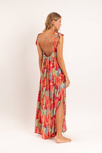 Załaduj obraz do przeglądarki galerii, Model Back: Rio De Sol Sukienka Plażowa Sea-Bloom Long Dress Chiara