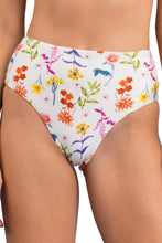 Załaduj obraz do przeglądarki galerii, Gallery: Rio De Sol Figi Bikini Bottom Countryside Hotpants