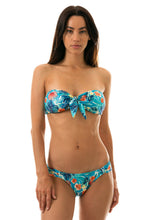 Załaduj obraz do przeglądarki galerii, Model Front: Rio De Sol Figi Bikini Bottom Isla Band Comfort