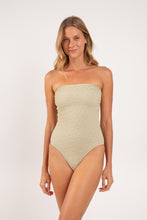 Załaduj obraz do przeglądarki galerii, Model Front: Rio De Sol Kostium Jednoczęściowy Brisa-Pistache Tube-Op