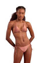 Załaduj obraz do przeglądarki galerii, Image 04: Rio De Sol Figi Bikini Bottom Shimmer-Copper Ibiza-Comfy