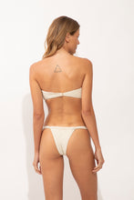 Załaduj obraz do przeglądarki galerii, Model Back: Rio De Sol Zestaw Bikini Set Brisa-Offwhite Sara Eden