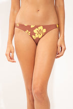 Załaduj obraz do przeglądarki galerii, Gallery: Wednesday In Hawaii By Rio De Sol Figi Bikini Bottom Pua-Coco-Lilikoi Oahu