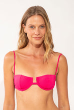 Załaduj obraz do przeglądarki galerii, Gallery: Wednesday In Hawaii By Rio De Sol Top Bikini Top Guava Shell