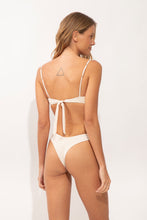 Załaduj obraz do przeglądarki galerii, Model Back: Rio De Sol Figi Bikini Bottom Malibu-Natural Nara