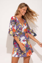 Załaduj obraz do przeglądarki galerii, Image 05: Rio De Sol Mini Dress Garden-Flower Mini Dress