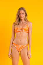 Załaduj obraz do przeglądarki galerii, Image 11: Rio De Sol Zestaw Bikini Set Trail-Orange Tank-Tie Essential-Comfy