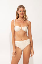 Załaduj obraz do przeglądarki galerii, Model Front: Rio De Sol Zestaw Bikini Set Malibu-Natural Zaya Amy