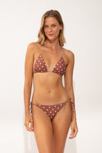 Załaduj obraz do przeglądarki galerii, Model Front: Wednesday In Hawaii By Rio De Sol Figi Bikini Bottom Kiko-Coco Kaleia-Comfy
