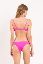 Załaduj obraz do przeglądarki galerii, Model Back: Rio De Sol Figi Bikini Bottom Malibu-Rosa Essential