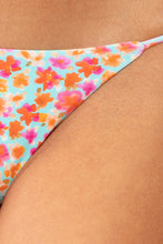 Załaduj obraz do przeglądarki galerii, Image 06: Rio De Sol Figi Bikini Bottom Ditsy-Sky Ibiza-Comfy