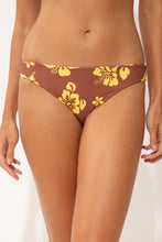 Załaduj obraz do przeglądarki galerii, Gallery: Wednesday In Hawaii By Rio De Sol Figi Bikini Bottom Pua-Coco-Lilikoi Waikiki