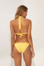 Załaduj obraz do przeglądarki galerii, Model Back: Wednesday In Hawaii By Rio De Sol Figi Bikini Bottom Lilikoi Oahu