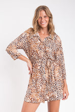Załaduj obraz do przeglądarki galerii, Gallery: Rio De Sol Sukienki Koszulowe Leopard Chemise