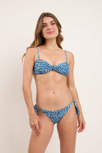 Załaduj obraz do przeglądarki galerii, Model Front: Rio De Sol Zestaw Bikini Set Chuva Bandeau-Joy Italy