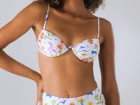 Załaduj i odtwarzaj film w przeglądarce Gallery, Video: Rio De Sol Zestaw Bikini Set Countryside Kyra Hotpants